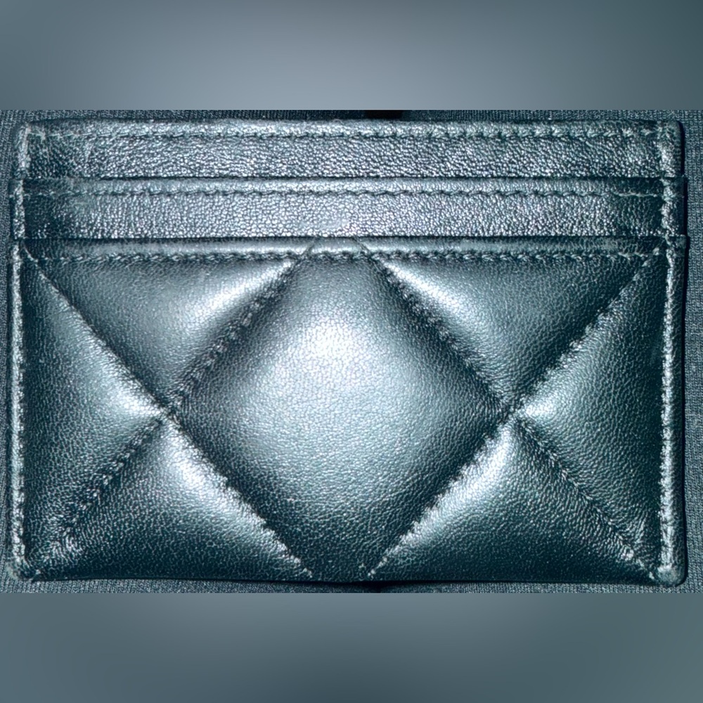CHANEL Quilted Black Card Holder with Gold Logo - Picture 3 of 5